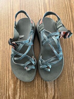 Chaco Women's Sport Sandals Blue with Coral Accents size 8